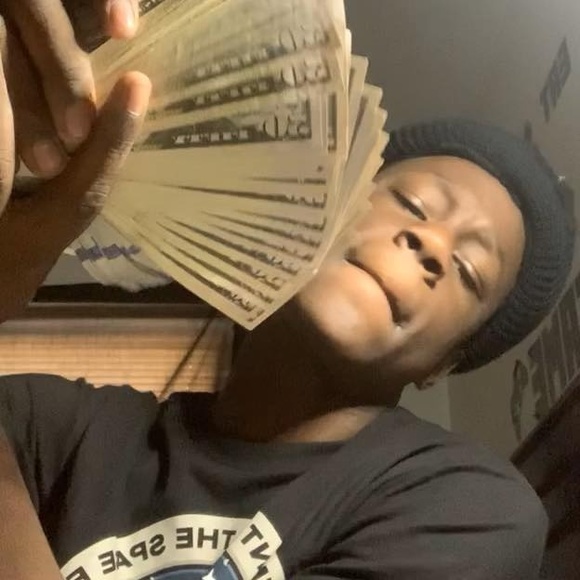 Meet your Posher, Corey - Picture 1 of 1